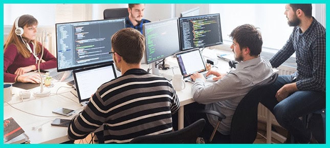 Профессия фронтендера предполагает работу в команде